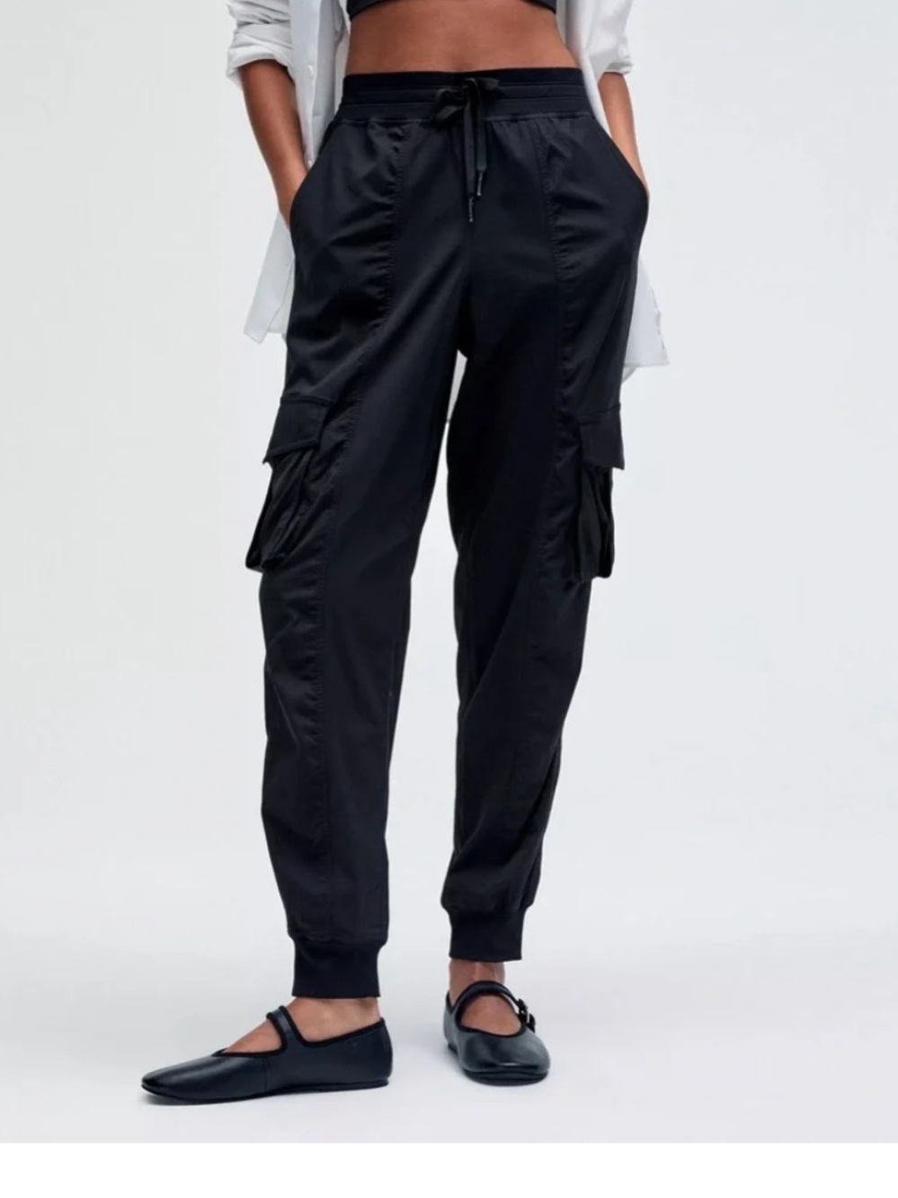 Lululemon Black Dance Studio Relaxed-Fit Mid-Rise Cargo Jogger Womens small